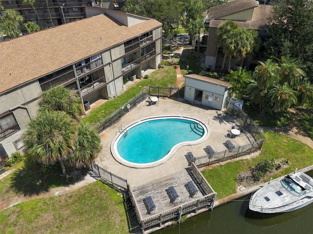 Image 34 of property listing at 6340 NEWTOWN CIRCLE 40A4, Tampa, FL 33615