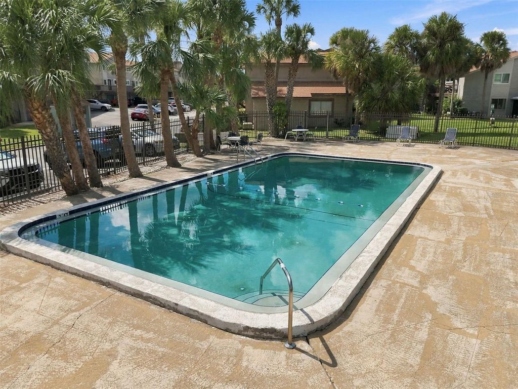 Image 36 of property listing at 6340 NEWTOWN CIRCLE 40A4, Tampa, FL 33615