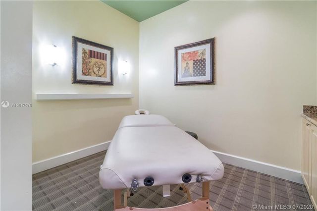 1830 Radius Drive 523, Hollywood, FL 33020