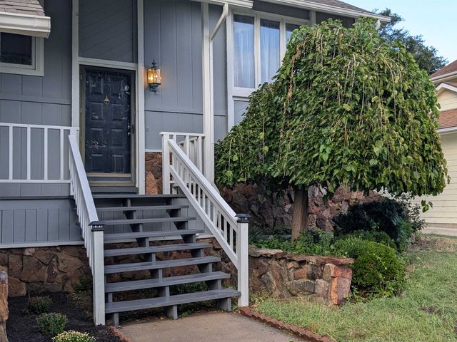 410 N David, Wichita, KS 97212