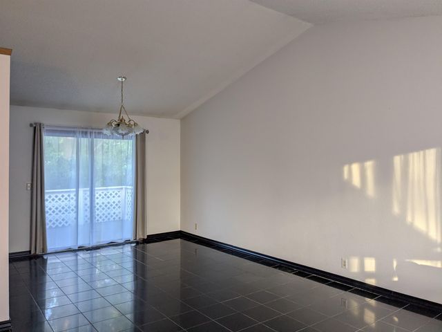 410 N David, Wichita, KS 97212