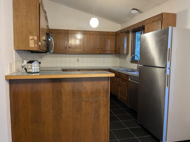 410 N David, Wichita, KS 97212