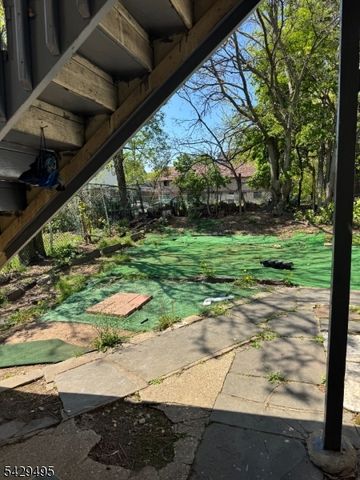 45 Ogden St, Newark City, NJ 07104