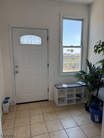 45 Ogden St, Newark City, NJ 07104