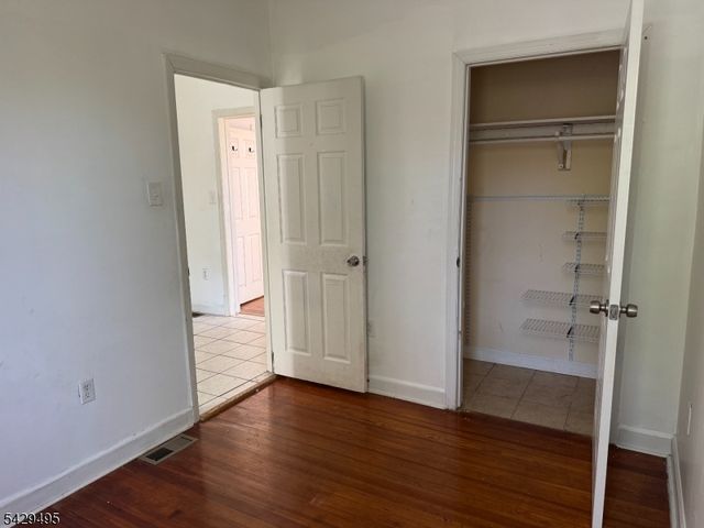 45 Ogden St, Newark City, NJ 07104