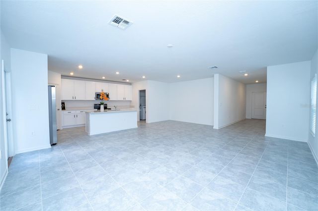 581 BELL PRAIRIE CIRCLE, Lake Wales, FL 33859