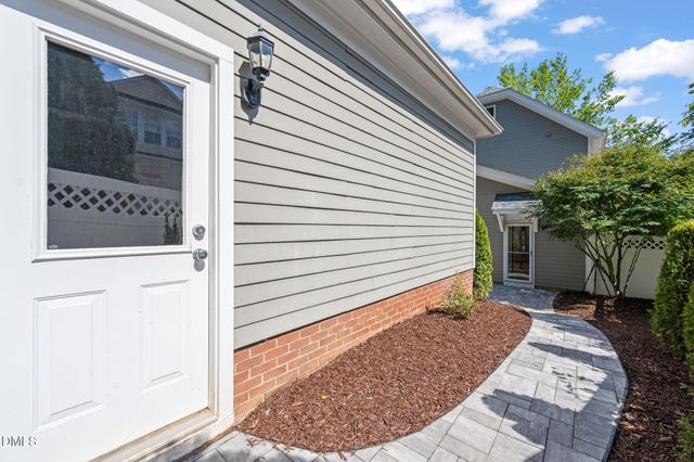4526 All Points View Way, Raleigh, NC 27614