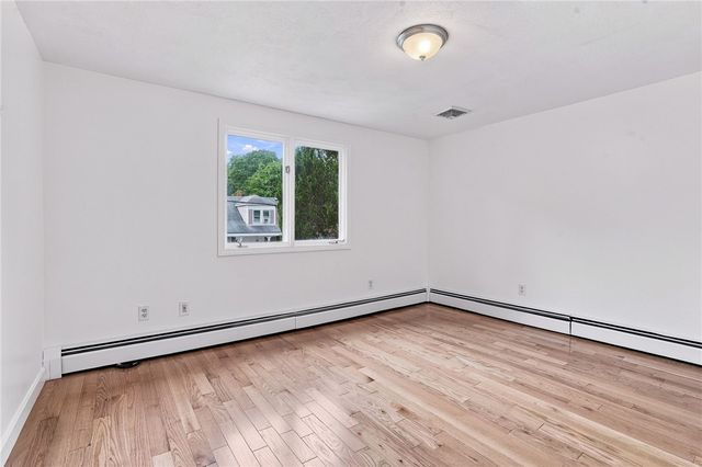 15 Atlantic Avenue, North Providence, RI 02904
