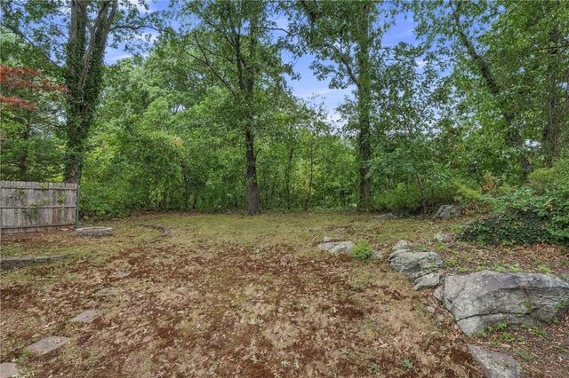 15 Atlantic Avenue, North Providence, RI 02904