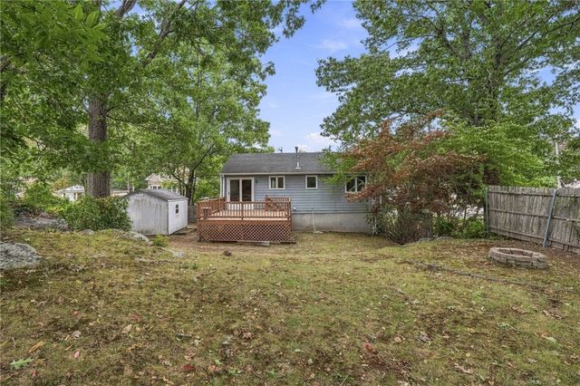 15 Atlantic Avenue, North Providence, RI 02904