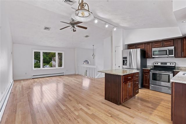 15 Atlantic Avenue, North Providence, RI 02904