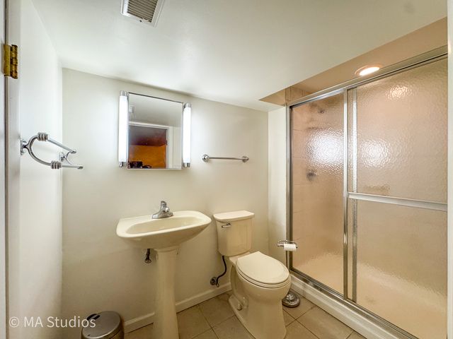 8536 Kedvale Avenue, Skokie, IL 60076