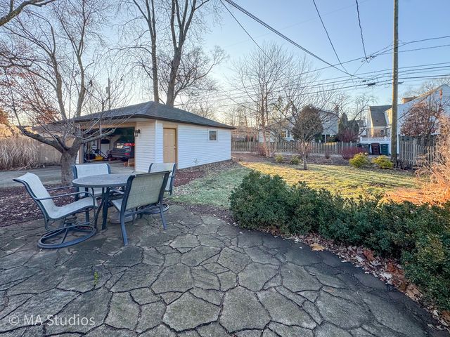 8536 Kedvale Avenue, Skokie, IL 60076