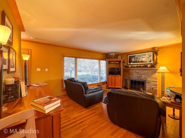 8536 Kedvale Avenue, Skokie, IL 60076