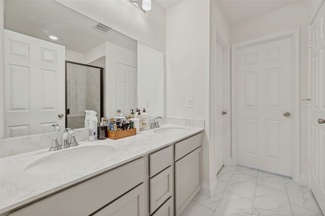 2636 Warren Lane, Aubrey, TX 76227