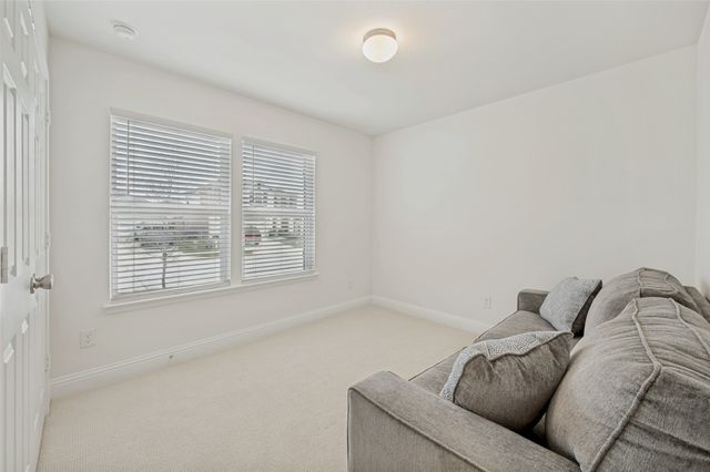 2636 Warren Lane, Aubrey, TX 76227