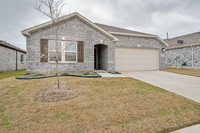 2636 Warren Lane, Aubrey, TX 76227