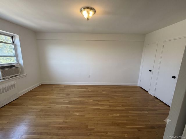 245 Bronx River Road 7F, Yonkers, NY 10704