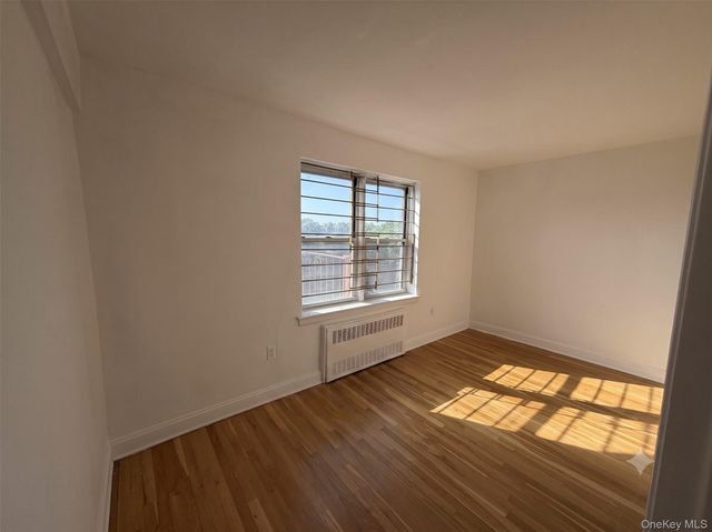 245 Bronx River Road 7F, Yonkers, NY 10704