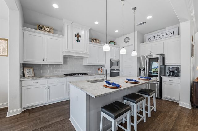 1605 Furrow Lane, Mansfield, TX 76063