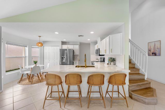4245 Bluff Harbor Way, Wellington, FL 33449