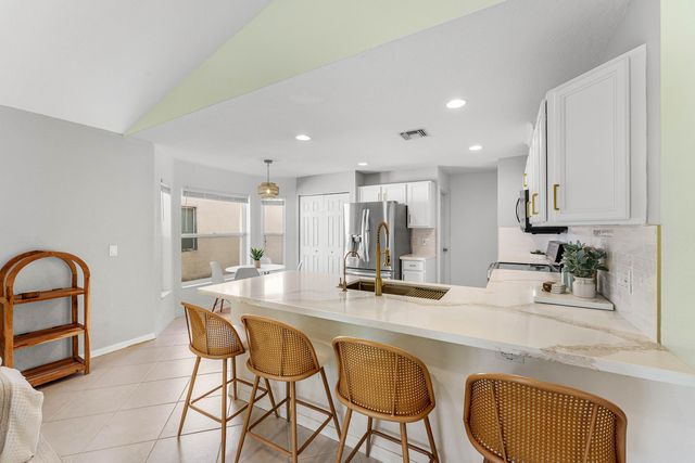 4245 Bluff Harbor Way, Wellington, FL 33449