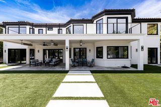 5474 Amber Circle, Calabasas, CA 91302