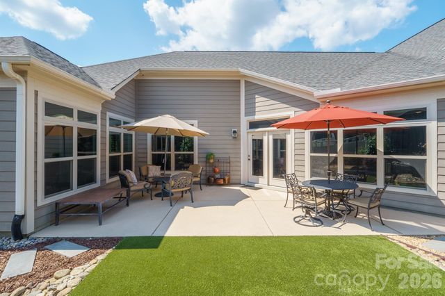 2205 Lincolnshire Lane, Waxhaw, NC 28173