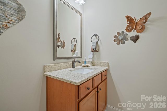 2205 Lincolnshire Lane, Waxhaw, NC 28173