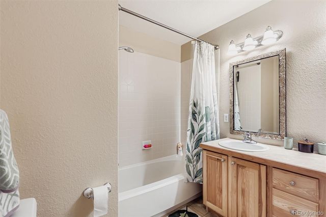 1009 Syracuse Court, Denver, CO 80230