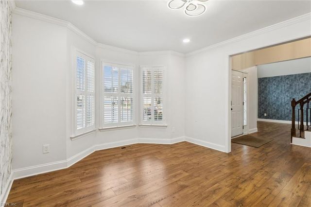 105 Bennington CT, Yorktown, VA 23693