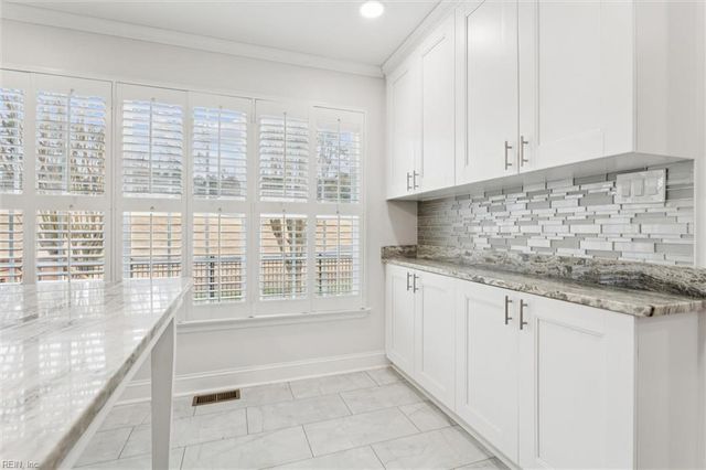 105 Bennington CT, Yorktown, VA 23693