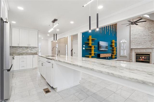 105 Bennington CT, Yorktown, VA 23693