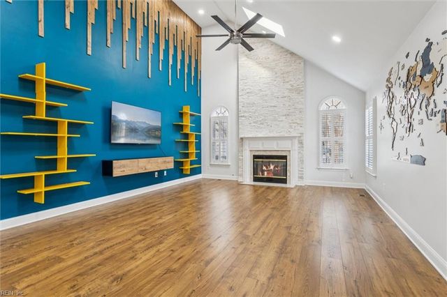 105 Bennington CT, Yorktown, VA 23693