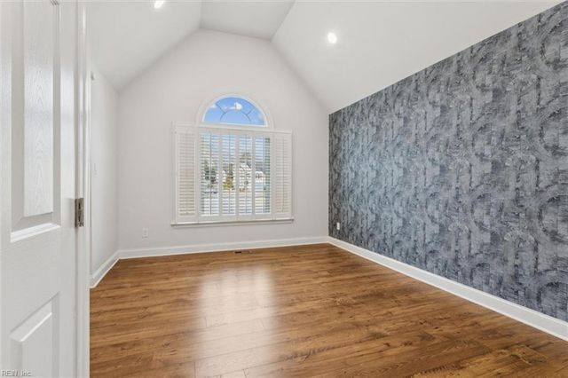 105 Bennington CT, Yorktown, VA 23693