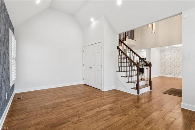 105 Bennington CT, Yorktown, VA 23693