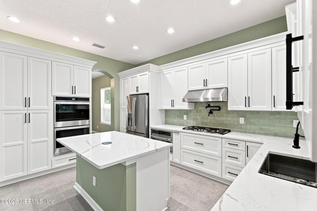 3740 FT CAROLINE HARBOR Drive, Jacksonville, FL 32225