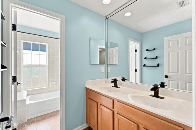 3740 FT CAROLINE HARBOR Drive, Jacksonville, FL 32225