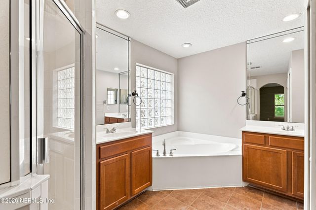 3740 FT CAROLINE HARBOR Drive, Jacksonville, FL 32225