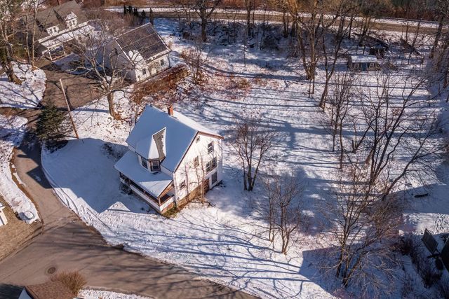 36 Traip Avenue, Kittery, ME 03904