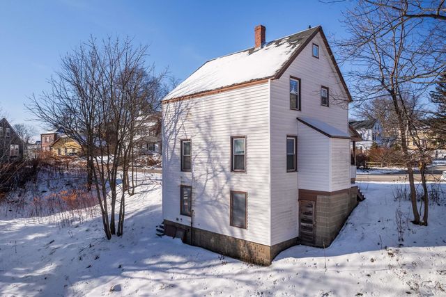 36 Traip Avenue, Kittery, ME 03904