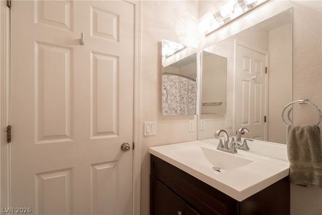 2036 Bavington Drive C, Las Vegas, NV 89108