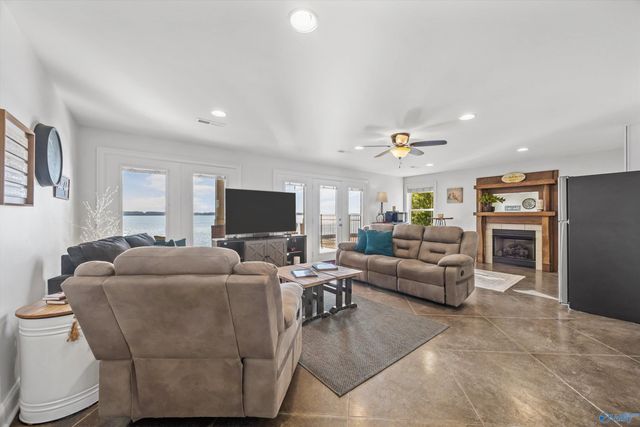 13613 Inverness Place, Athens, AL 35611