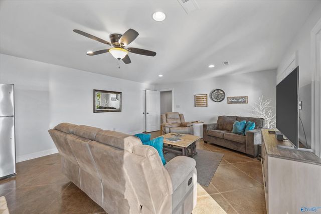 13613 Inverness Place, Athens, AL 35611