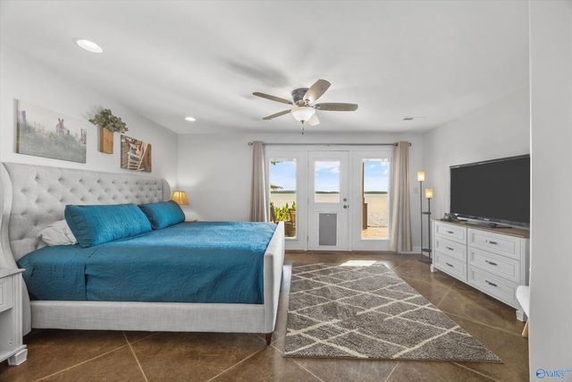 13613 Inverness Place, Athens, AL 35611