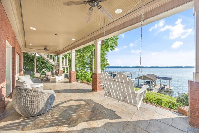 13613 Inverness Place, Athens, AL 35611