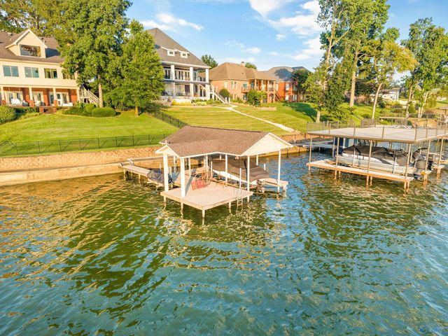 13613 Inverness Place, Athens, AL 35611