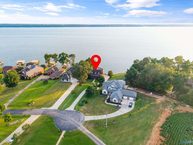 13613 Inverness Place, Athens, AL 35611