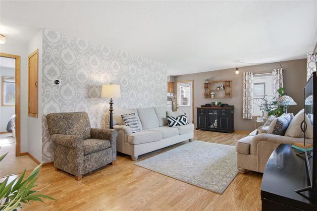 321 Margaret Street, Eau Claire, WI 54701