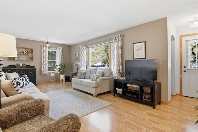 321 Margaret Street, Eau Claire, WI 54701